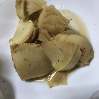 あごだしでタケノコの煮物